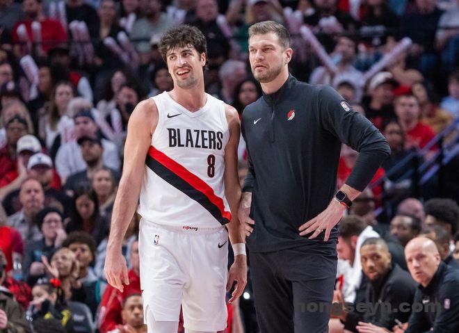 花了42亿美元，却是NBA最抠老板